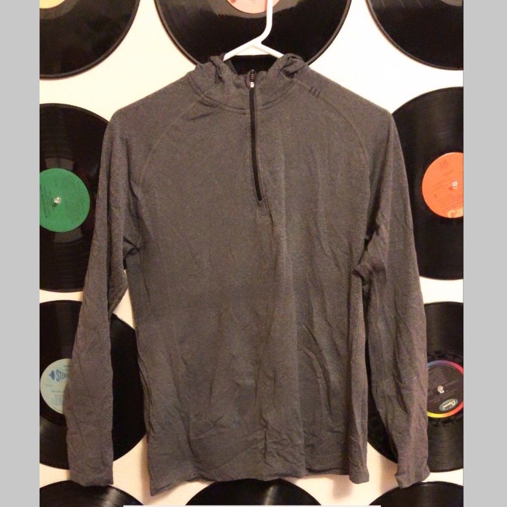 LULULEMON grey active hoodie quarter zip